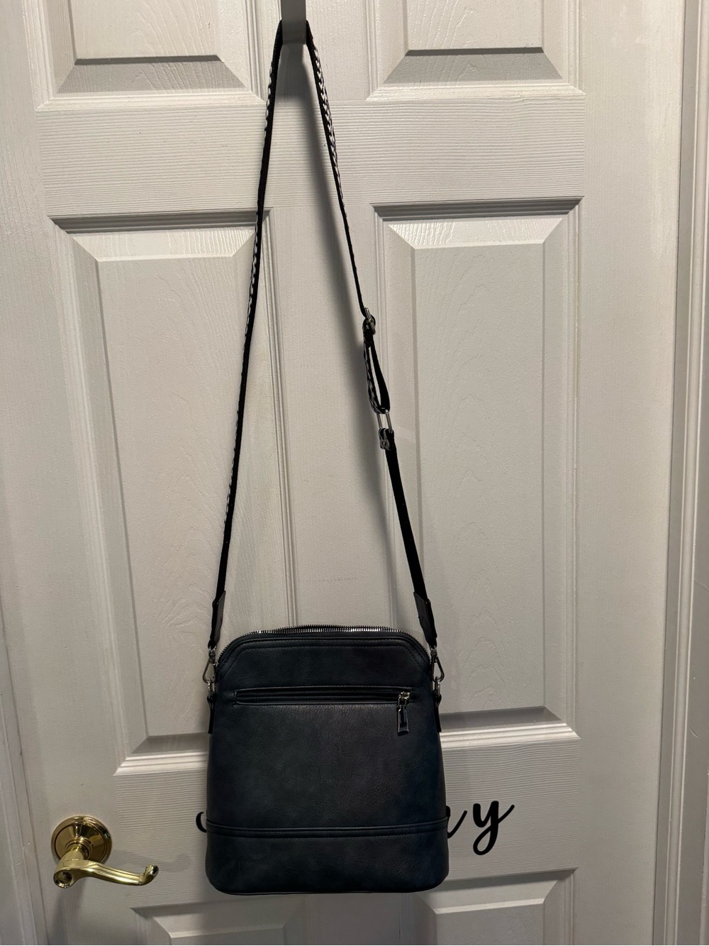 Women’s crossbody deep blue handbag made by Roulens